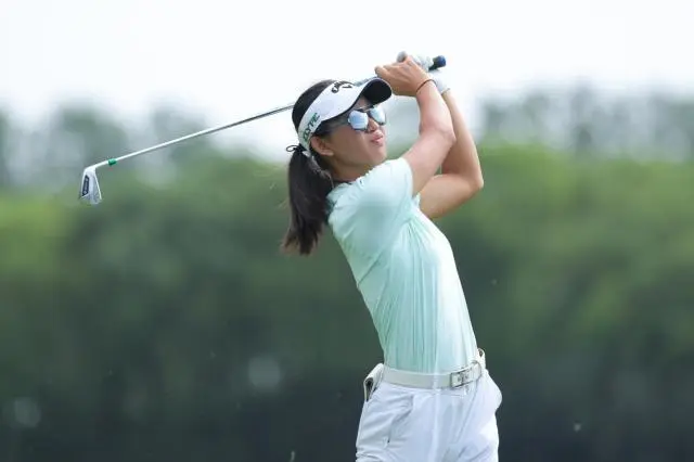 上最高领奖, 袭登顶的冠, 么一点点